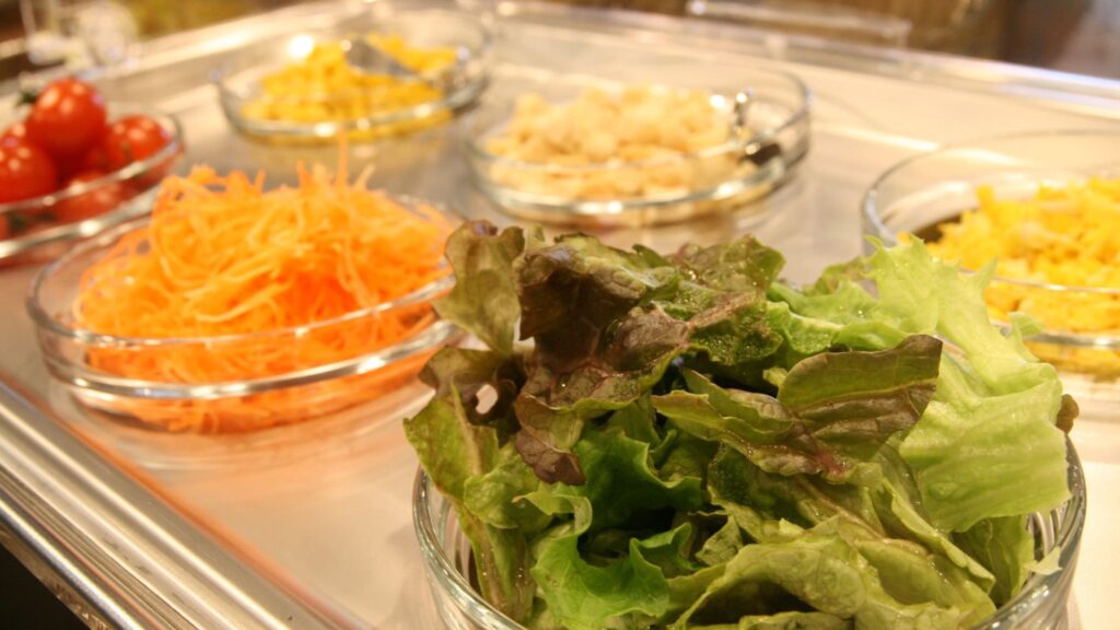 サラダバー