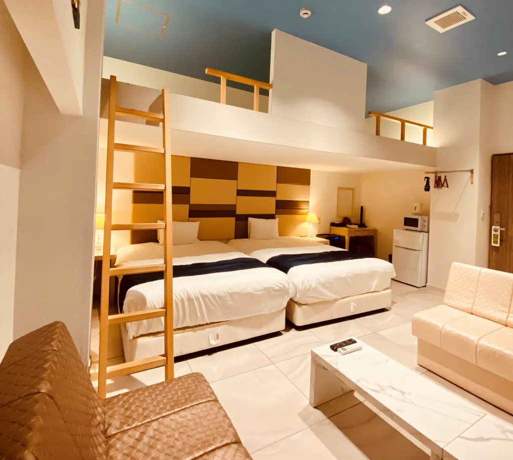 エグゼクティブ ツイン-C (ダブルベッド×2)