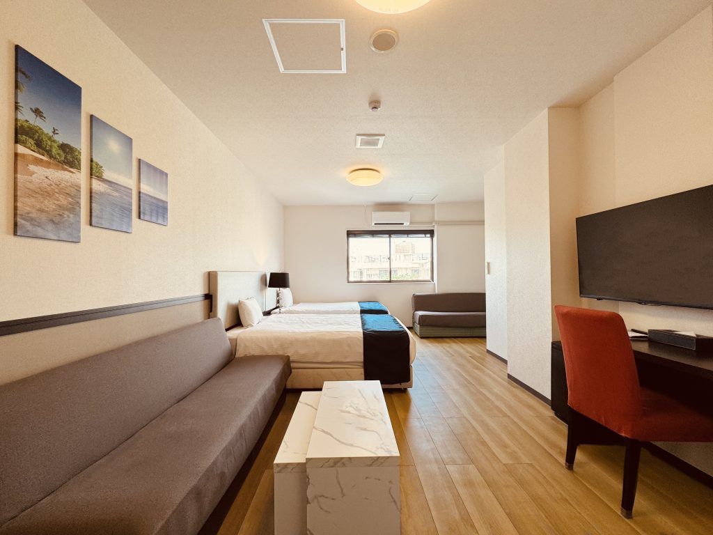 プレミアツイン-C (ダブルベッド×2)