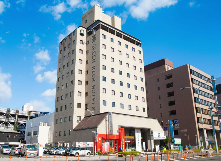 ホテル地下立体駐車場運営終了のお知らせ　